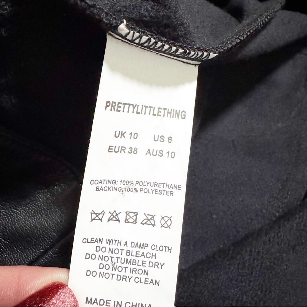 Pretty Little Thing High Rise Faux Leather Wide Leg Zipper Trousers - Picture 11 of 11